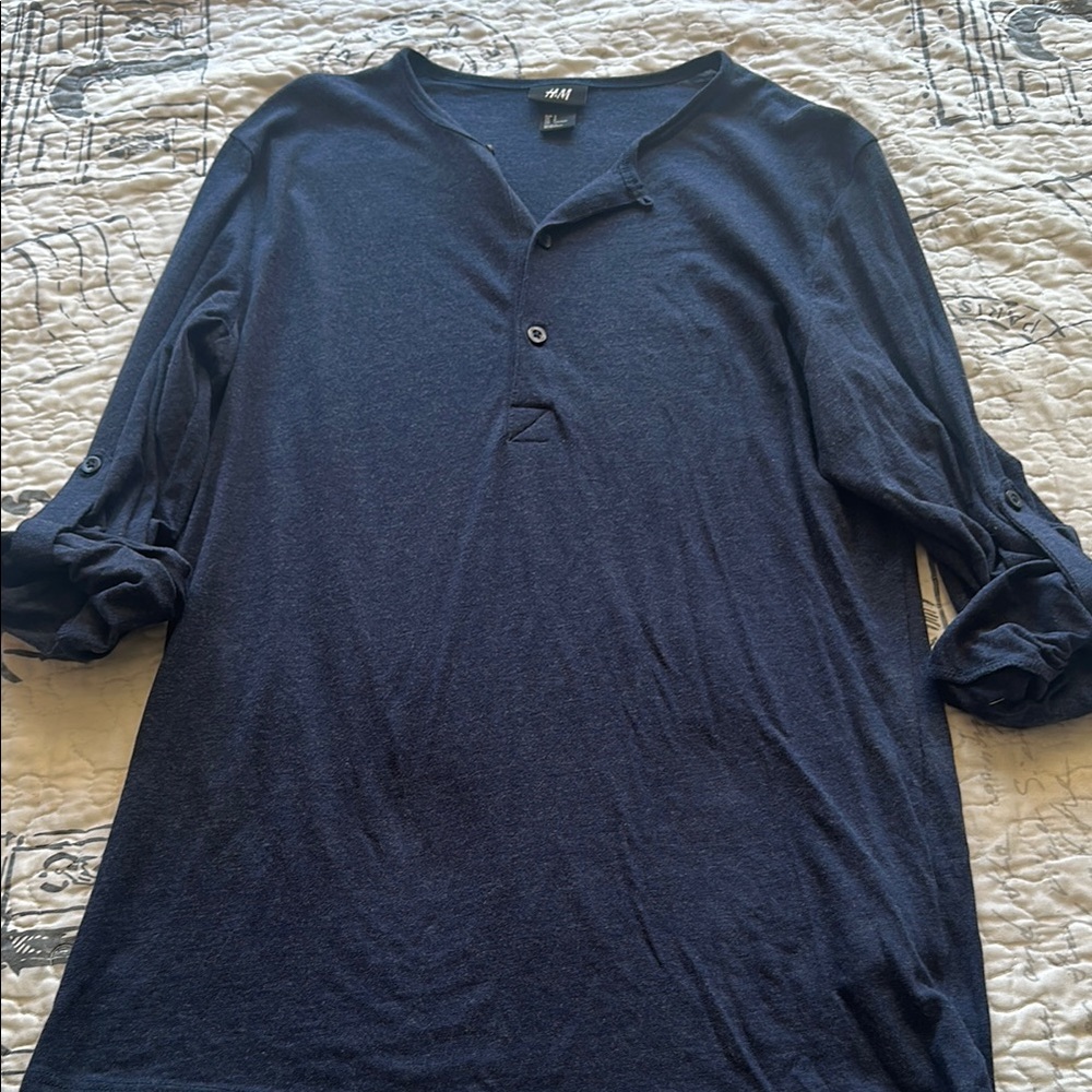 H&M Blue Long Sleeve Tee Relaxed Fit